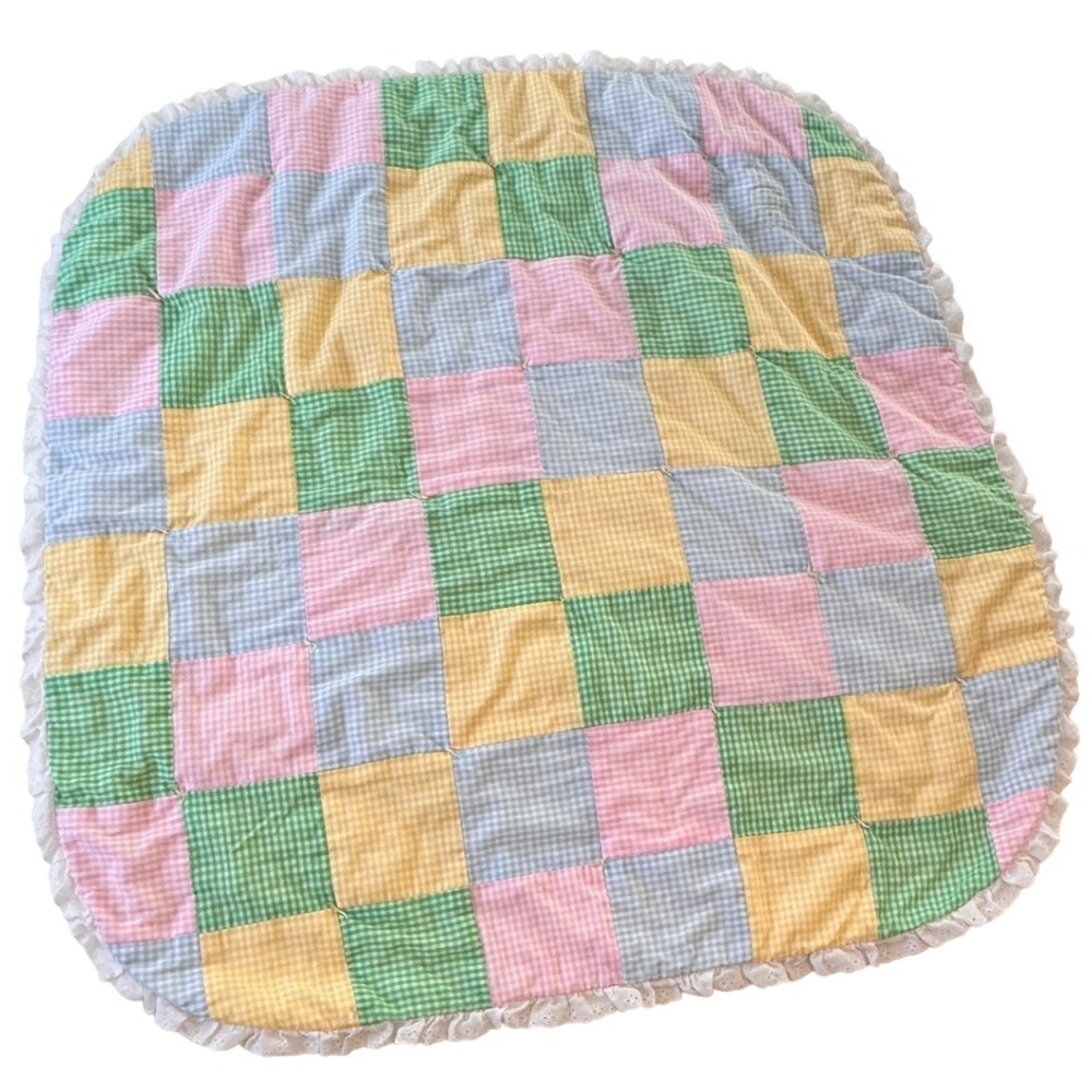 Vtg Handmade Pastel Gingham Patchwork Baby‎ Quilt Eyelet Lace Crib Blanket Artsy